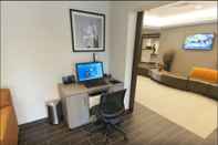 Functional Hall Extended Stay America Suites Rock Hill