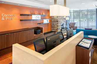 Lobby 4 Fairfield Inn & Suites by Marriott North Bergen