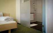 Kamar Tidur 4 Hotel Gasthof Adler