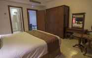 Kamar Tidur 6 Sadeem Al Fajr Hotel Suites