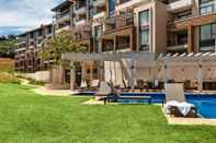 Kolam Renang Zimbali Suites - Holiday Apartments