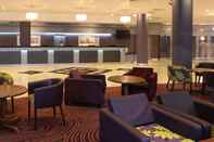 Lobi Leonardo Hotel Leeds - Formerly Jurys Inn