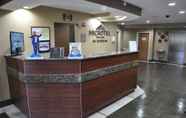 Lobi 3 Microtel Inn & Suites by Wyndham Lithonia/Stone Mountain