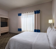 Kamar Tidur 5 Four Points by Sheraton Galerias Monterrey