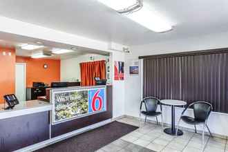 Lobby 4 Motel 6 Richland, WA - Kennewick