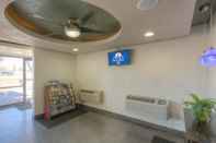 Lobi Americas Best Value Inn Amarillo Airport