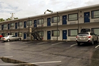 Exterior Motel 6 Fayetteville, AR