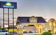 ภายนอกอาคาร 2 Days Inn by Wyndham Louisville Airport Fair and Expo Center