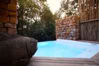 Swimming Pool Tsala Treetop Lodge
