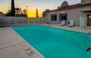 Swimming Pool 7 Motel 6 Benson, AZ