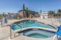 Swimming Pool Rodeway Inn Hurricane - Zion National Park Area