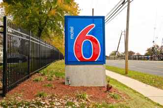 Exterior 4 Motel 6 Camp Springs, DC - South Camp Springs