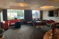 Bar, Kafe, dan Lounge Savera Hotel South Ruislip