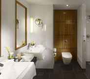 Toilet Kamar 2 Radisson Blu Hotel Liverpool