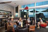 Bar, Kafe, dan Lounge Millennium Hotel New Plymouth, Waterfront