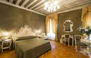 Bedroom 6 Palazzo Guardi