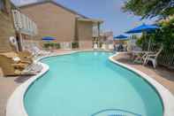 Hồ bơi Motel 6 Baytown, TX - Baytown East