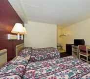 Bedroom 5 Americas Best Value Inn Battle Creek