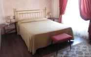 Bedroom 6 Hotel Roma