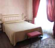 Bedroom 6 Hotel Roma