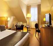 Kamar Tidur 6 Dream Castle Hotel