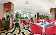 Restoran 3 Howard Johnson Ginwa Plaza Hotel