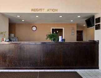 Lobby 2 Americas Best Value Inn & Suites Memphis E