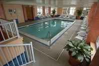Swimming Pool Rod 'N' Reel Resort
