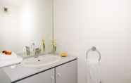 In-room Bathroom 7 Sejours & Affaires Nantes Ducs de Bretagne