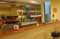 Bar, Kafe, dan Lounge Hotel  Mediterraneo