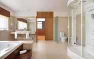 In-room Bathroom 5 Exe Via Argentum