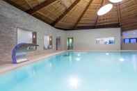 Swimming Pool Van der Valk Hotel Heerlen