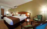 Bedroom 4 Le Grand Hotel