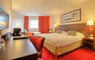 Kamar Tidur 6 Golden Tulip CDG Airport Villepinte