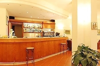 Bar, Cafe and Lounge Hotel Carignano