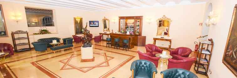 Lobby Hotel Antiche Mura