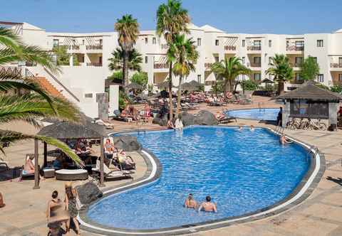 Swimming Pool Vitalclass Lanzarote Resort