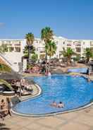 SWIMMING_POOL Vitalclass Lanzarote Resort