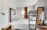 Bedroom 2 Hôtel initial by Balladins Torcy/Marne la Vallée