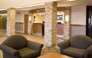 Lobby 2 Woodlands Inn & Suites
