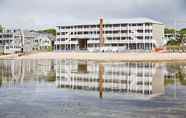 Exterior 5 Surfside Hotel and Suites