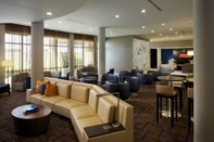 Bar, Cafe and Lounge Courtyard by Marriott Miami Dadeland