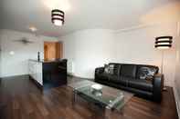 Common Space The Spires Serviced Apartments Glasgow