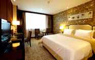 Bedroom 4 Mandarin Hotel Guangzhou