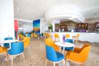 Bar, Cafe and Lounge Hotel Servigroup Trinimar