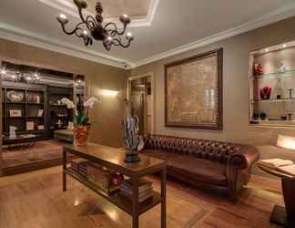 Lobby 2 Palazzo Manfredi – Small Luxury Hotels of the World