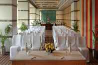 Dewan Majlis Peerless Hotel Kolkata