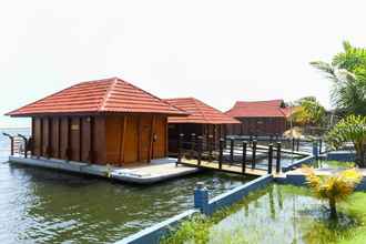 Exterior 4 Poovar Island Resort