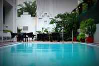 Swimming Pool Hotel Sagar Plaza