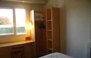 Bedroom 2 ibis Issoire